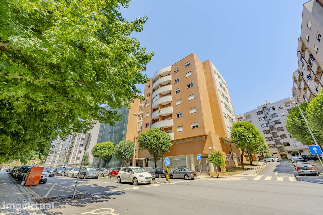 Apartamento T2 para venda, mobilado e equipado em São Victor, Braga - Grande imagem: 2/25
