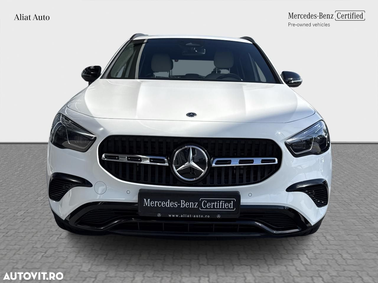 Mercedes-Benz GLA 250 e - 14
