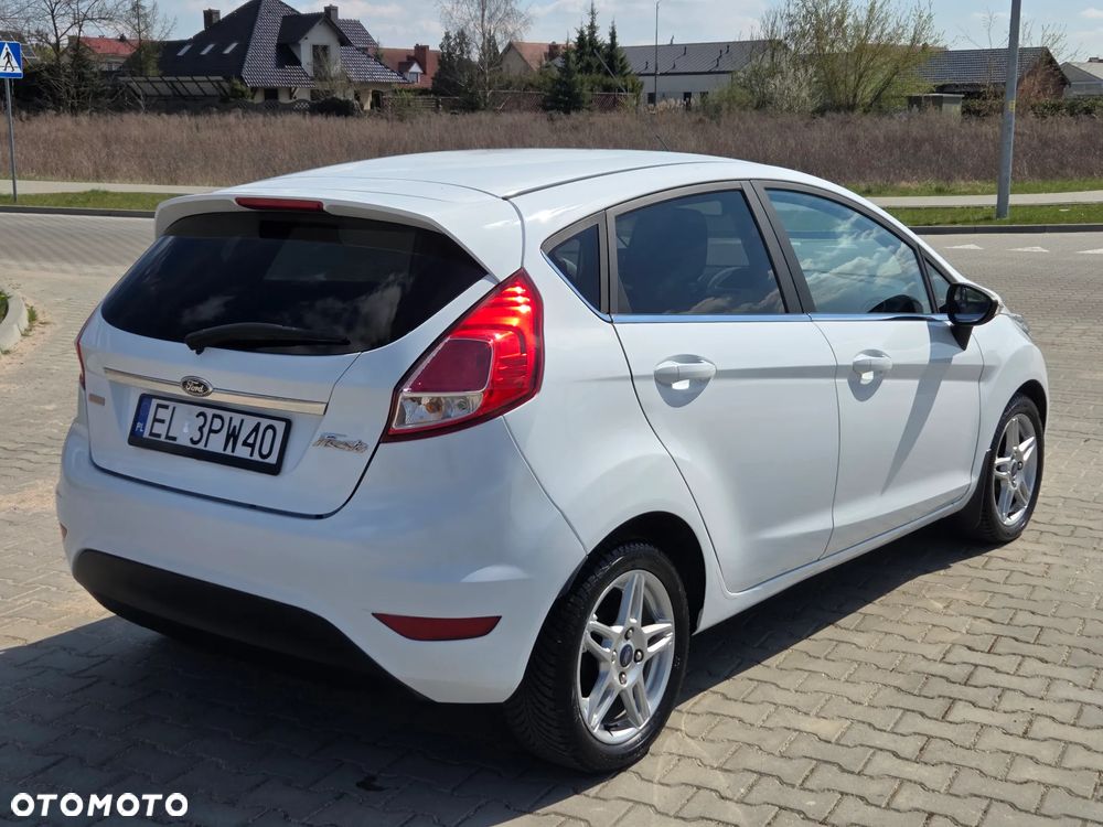Ford Fiesta - 6