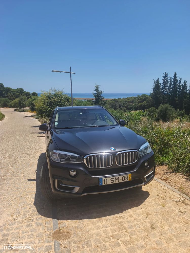 BMW X5 25 d sDrive Comfort 7L - 1