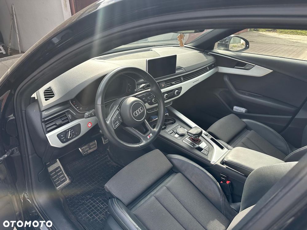 Audi A4 Avant 2.0 TDI Quattro S tronic - 18