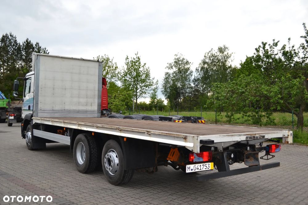 MAN TGM 26.290 TYLKO 263 tys. km TRZECIA OŚ SKRĘTNA MOŻLIWOŚĆ REJESTRACJI JAKO POMOC DROGOWA PLATFORMA dł. 7.4 m - 4