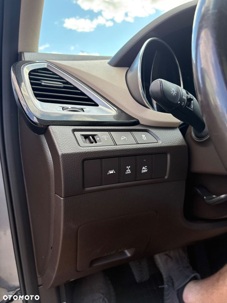 Hyundai Santa Fe 2.2 CRDi Premium 7os - 31