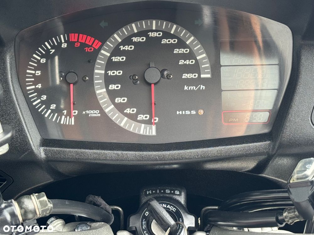 Honda ST - 19