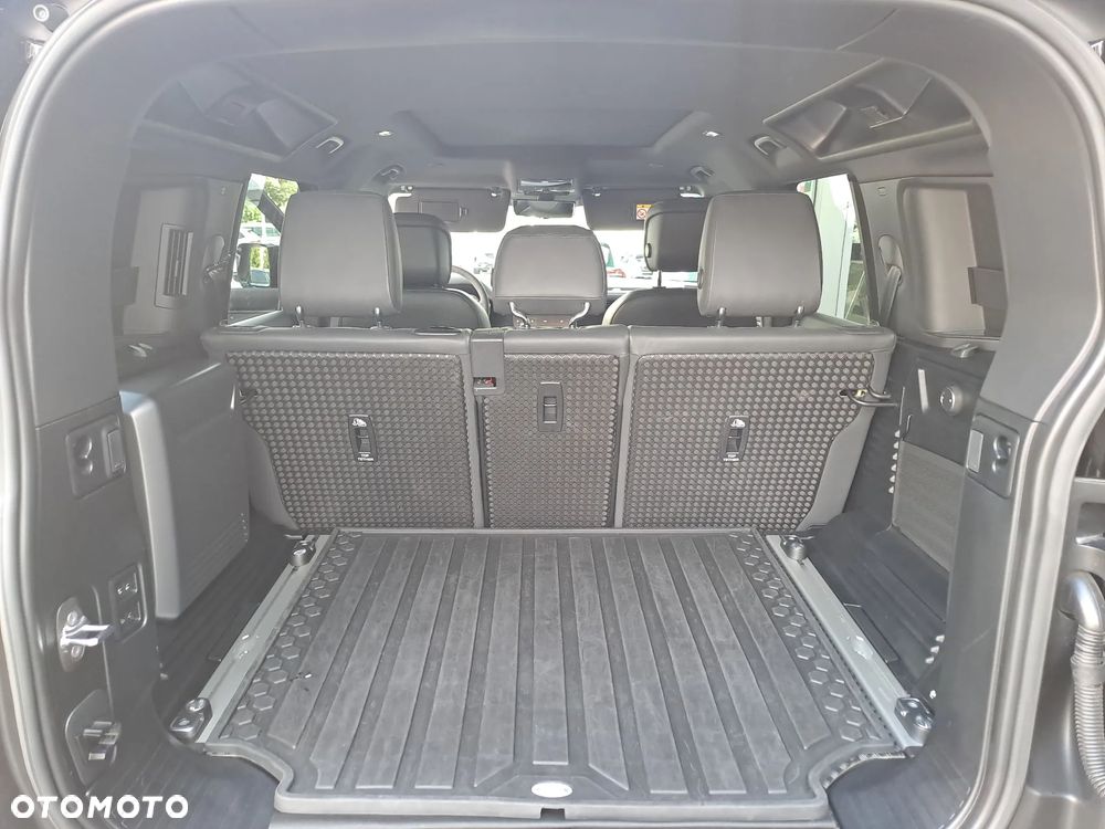 Land Rover Defender 5.0 P525 V8 - 13