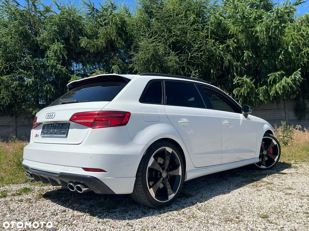 Audi S3 Sportback - 11