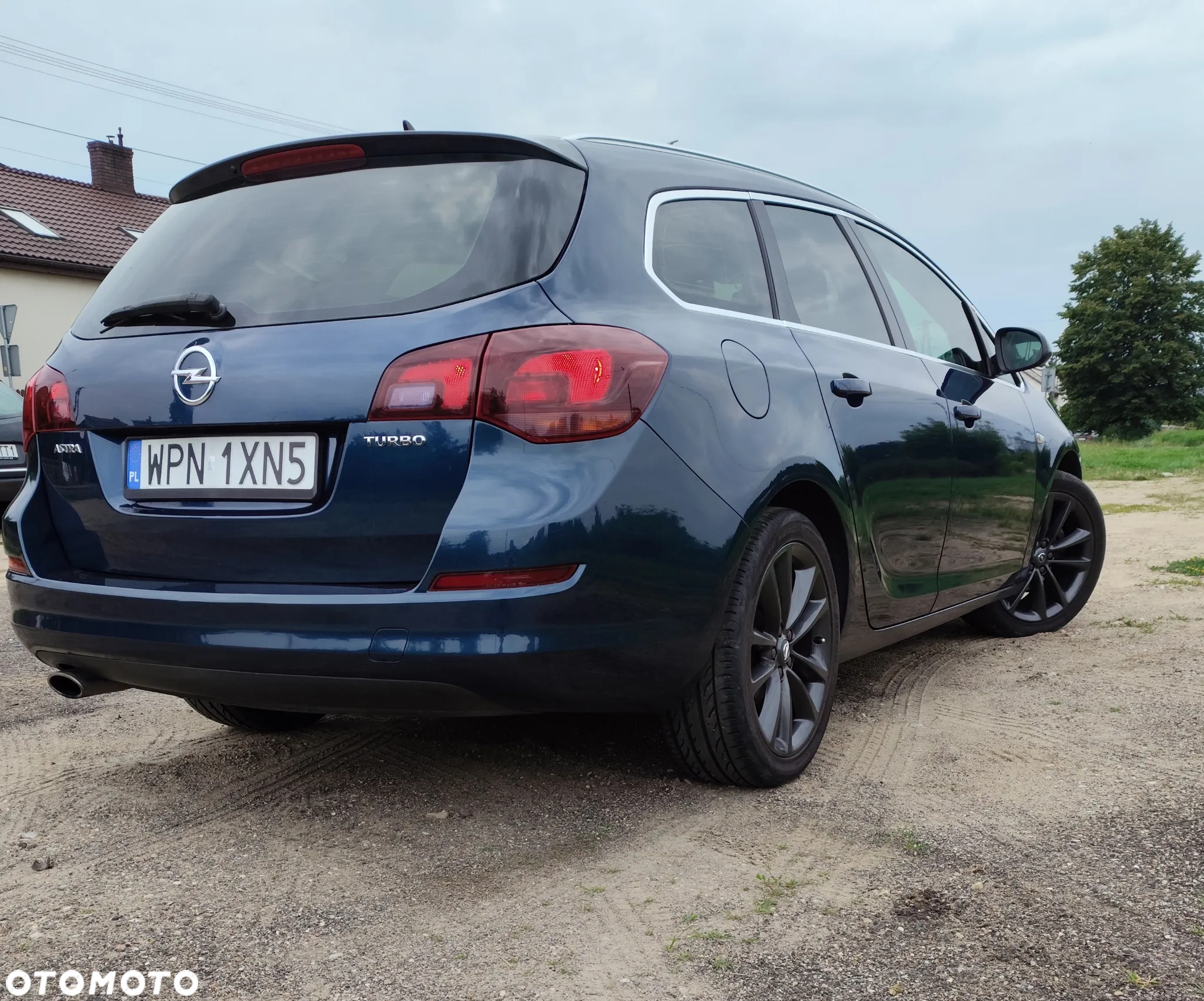 Opel Astra 1.4 Turbo Cosmo - 4