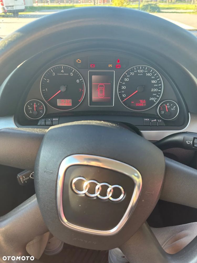 Audi A4 Avant - 12