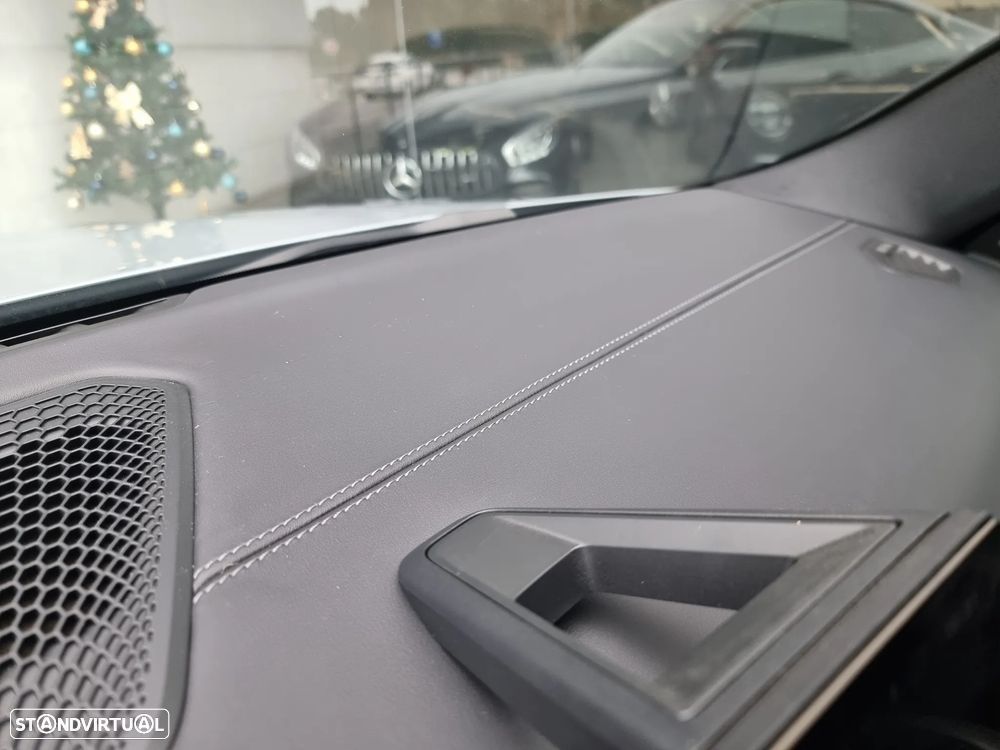 BMW M4 Competition M xDrive - 40