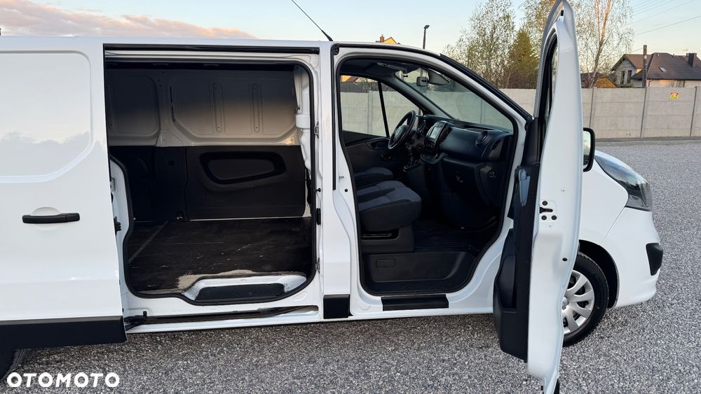 Opel VIVARO, Salon Polska LONG - 13