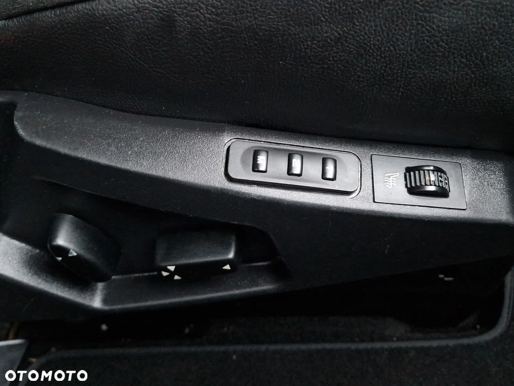 Citroën C8 HDi 165 Exclusive - 24