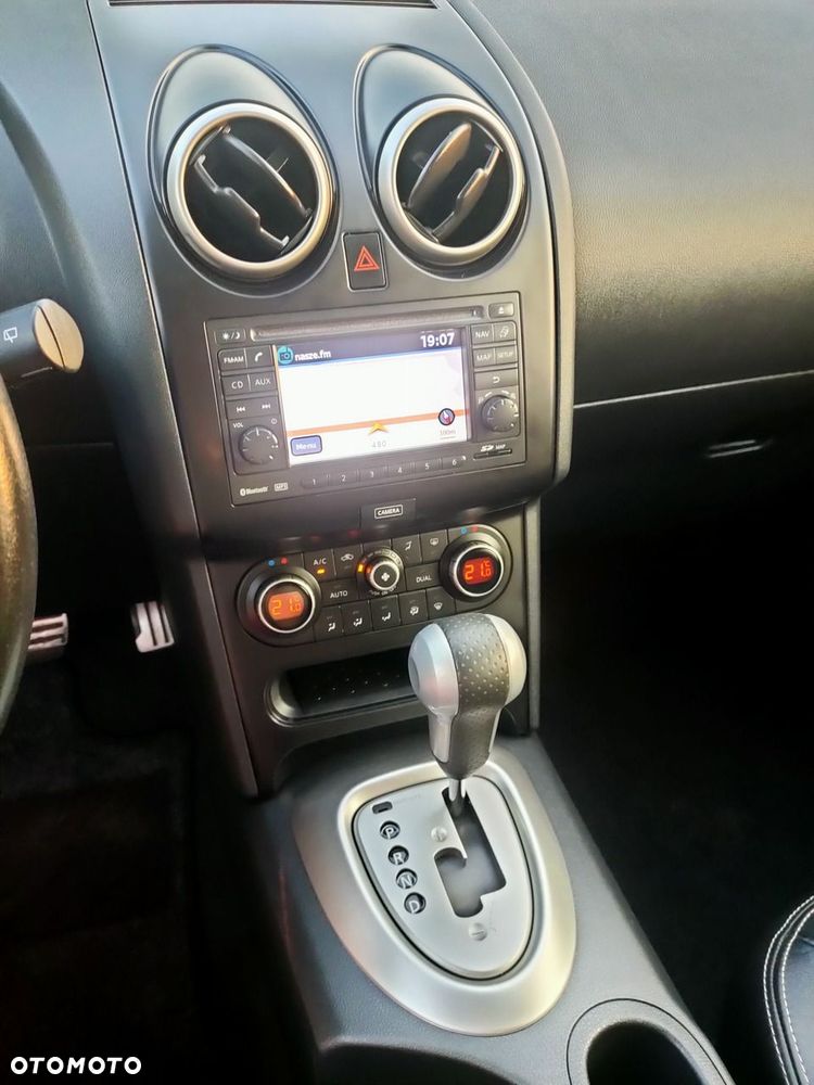 Nissan Qashqai - 22