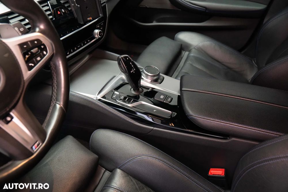 BMW Seria 5 530d xDrive Aut. Sport Line - 18