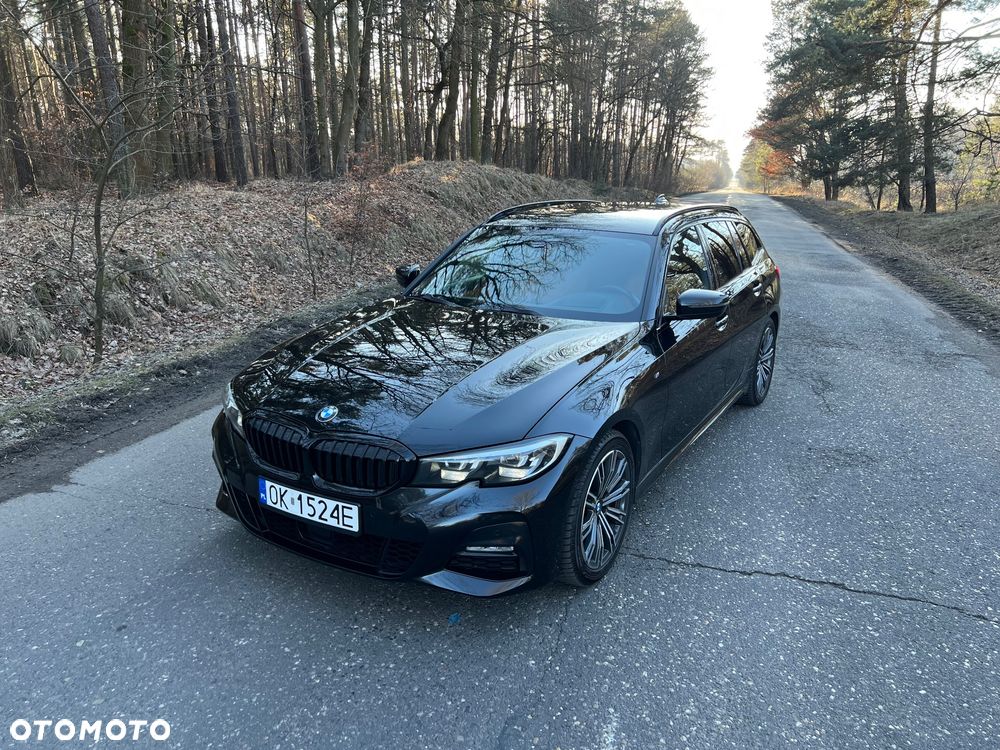 BMW Seria 3 330i xDrive M Sport - 3