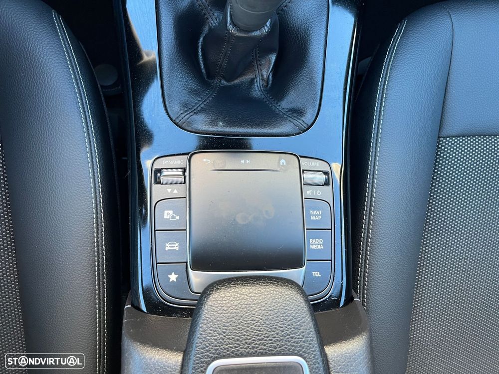 Mercedes-Benz CLA 180 d Shooting Brake Business Solutions - 26