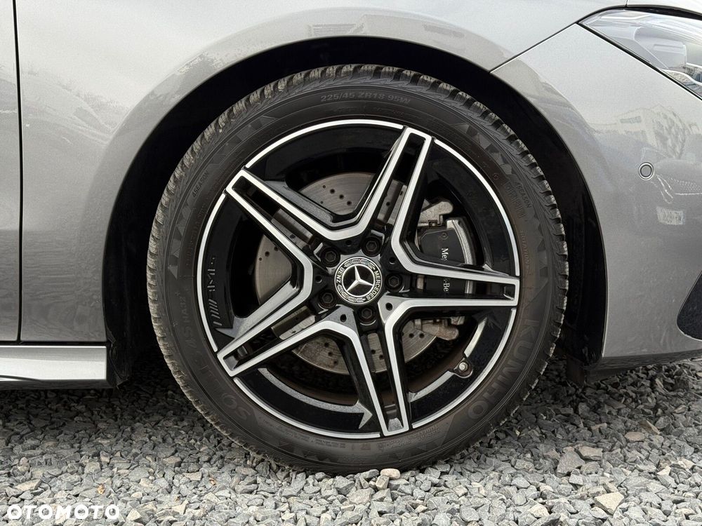 Mercedes-Benz CLA 200 AMG Line 7G-DCT - 10