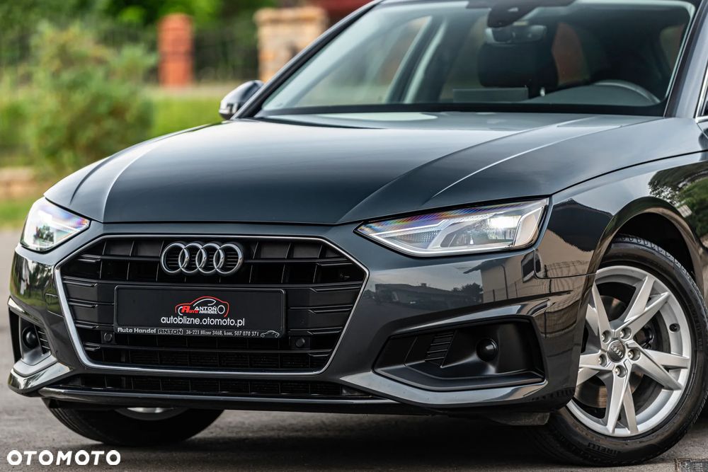 Audi A4 Avant 2.0 TDI ultra S tronic design - 6