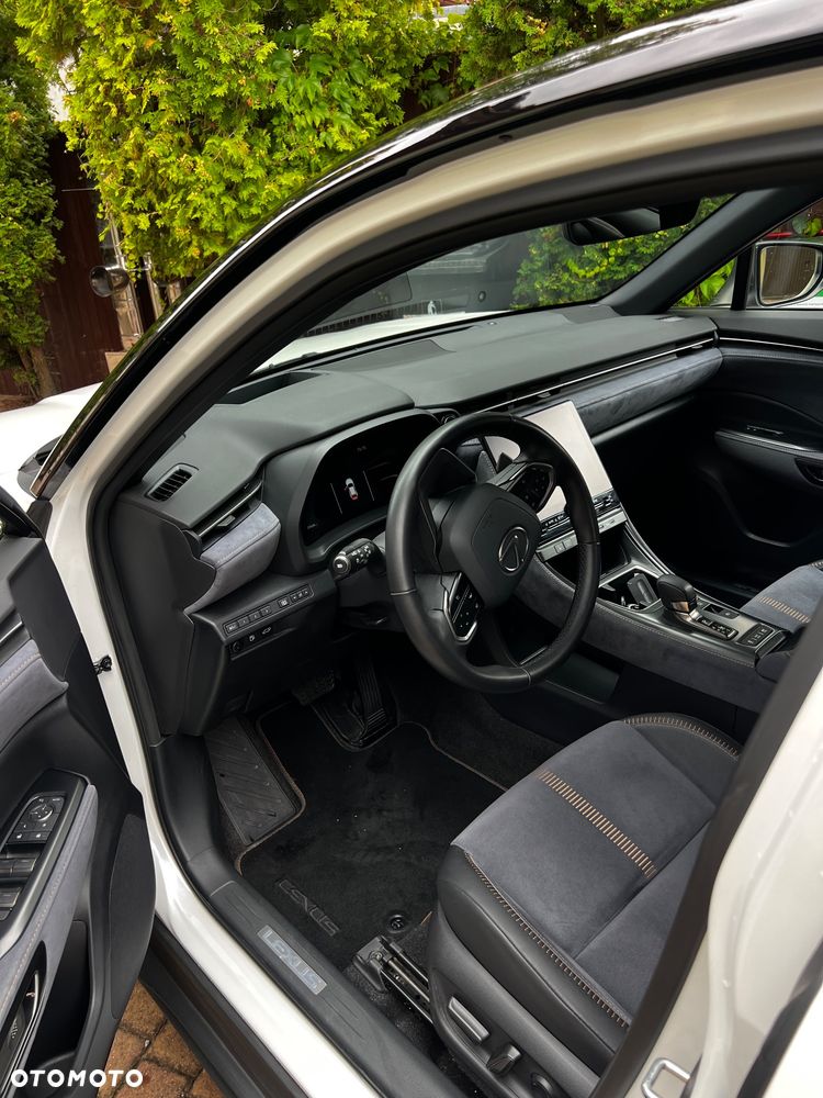 Lexus LBX 1.5 Hybrid Cool - 15