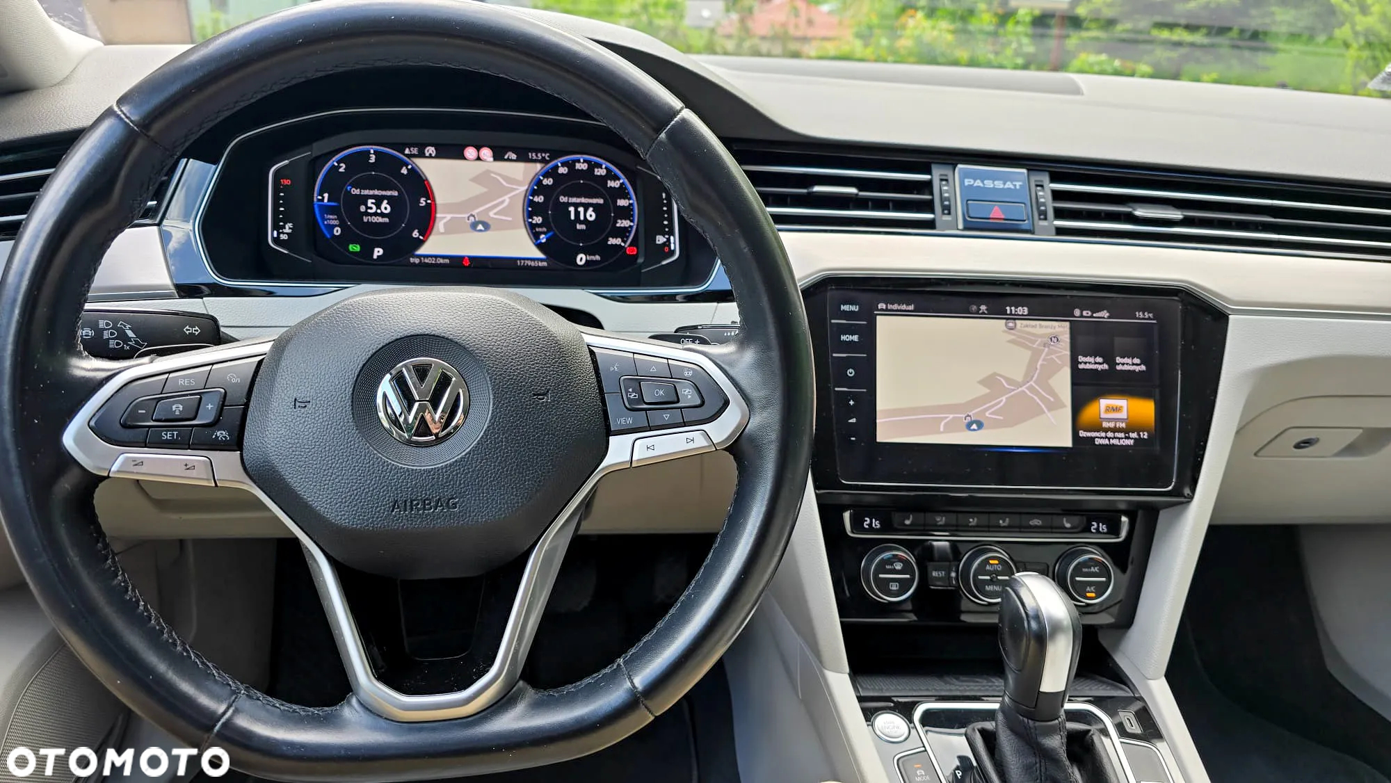 Volkswagen Passat - 8