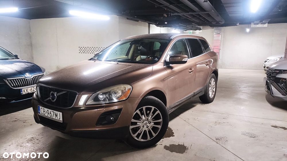 Volvo XC 60 2.4D AWD Summum - 22