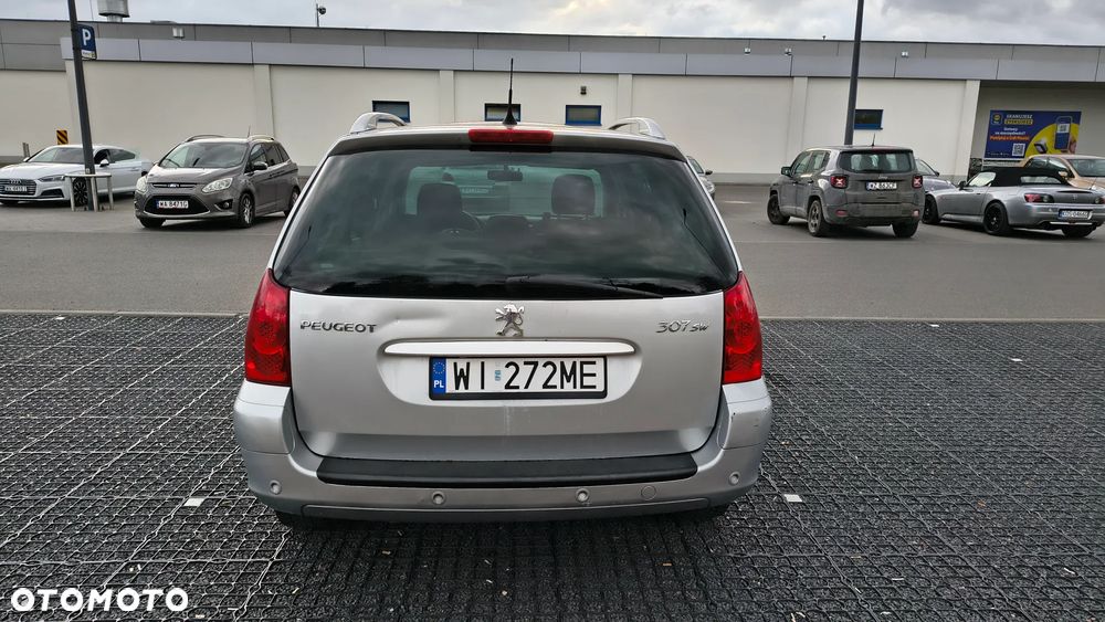 Peugeot 307 SW 110 - 6