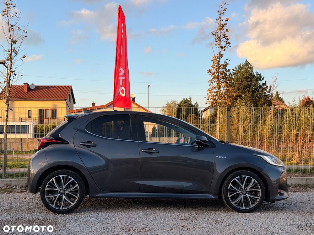 Toyota Yaris - 17