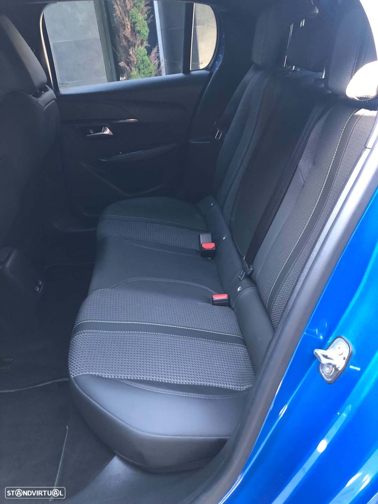Peugeot e-208 GT Pack - 12