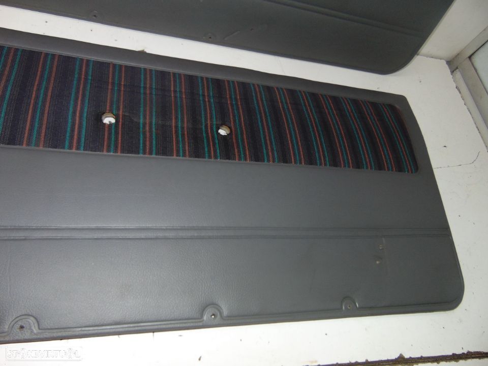 Peugeot 205 3 portas quartelas - 5