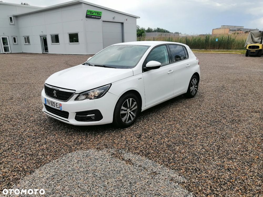 Peugeot 308 BlueHDi 130 Stop & Start Style - 1