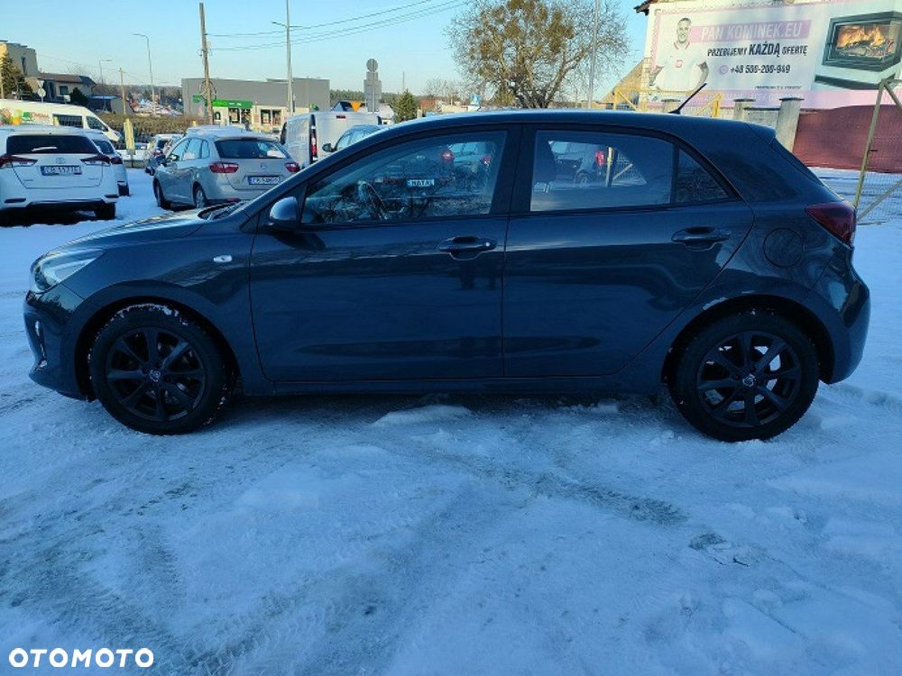 Kia Rio - 5