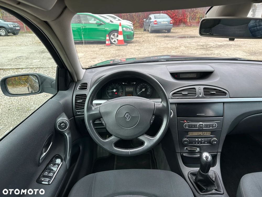 Renault Laguna Grandtour 2.0 Expression - 16