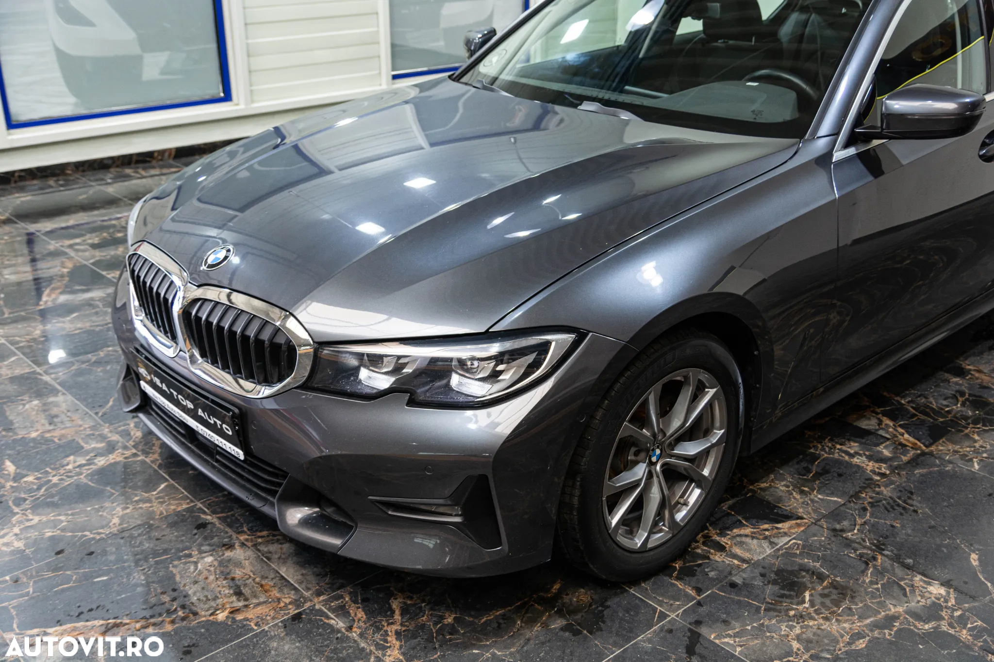 BMW Seria 3 320d Aut. Sport Line - 9