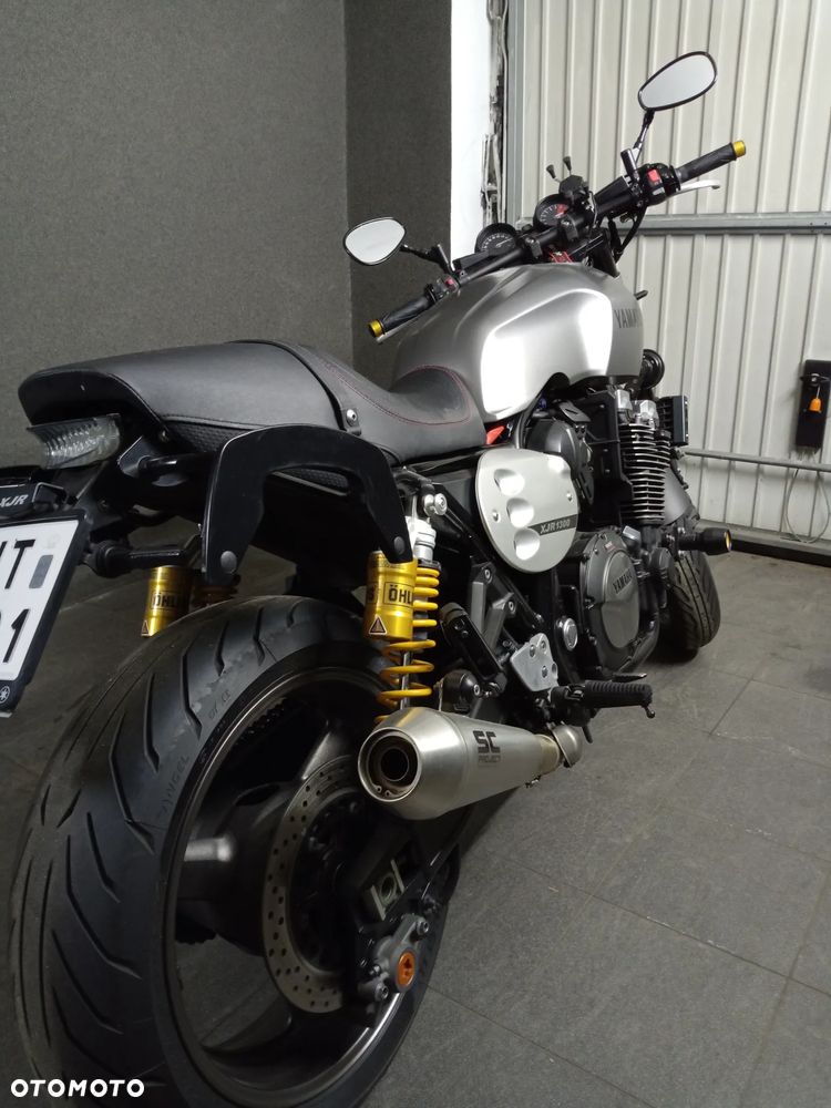 Yamaha XJR - 1