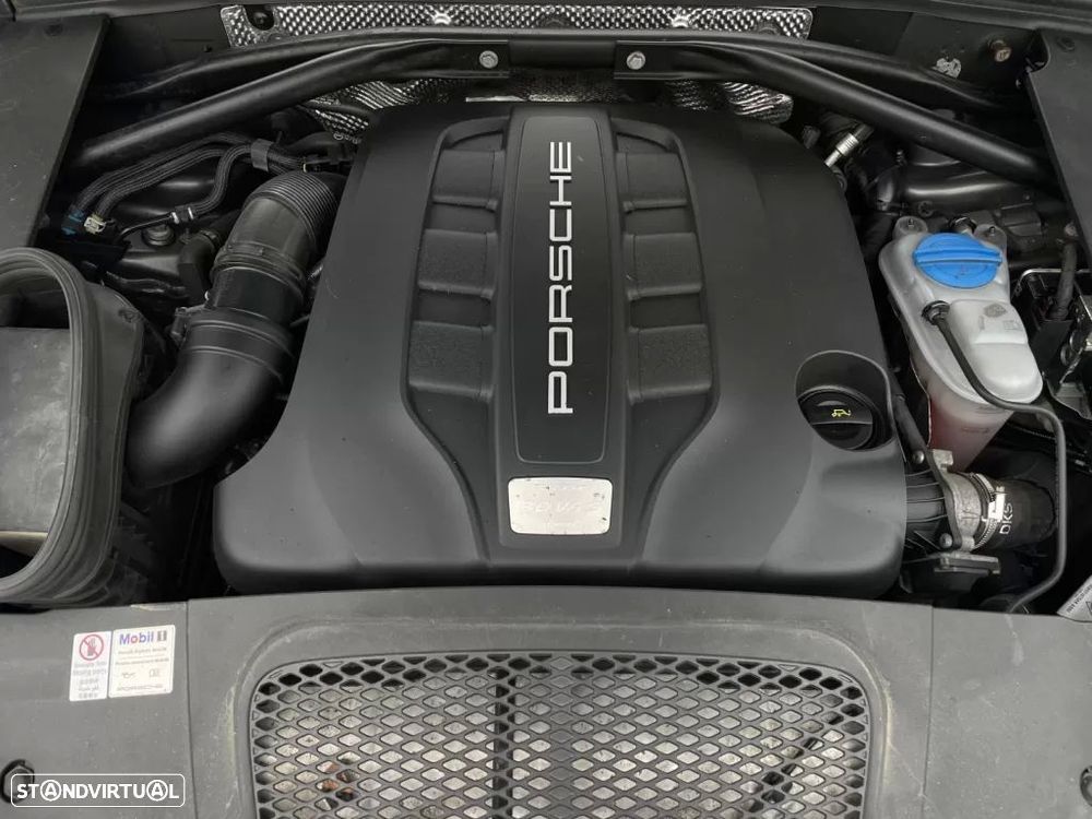 Porsche Macan S - 26