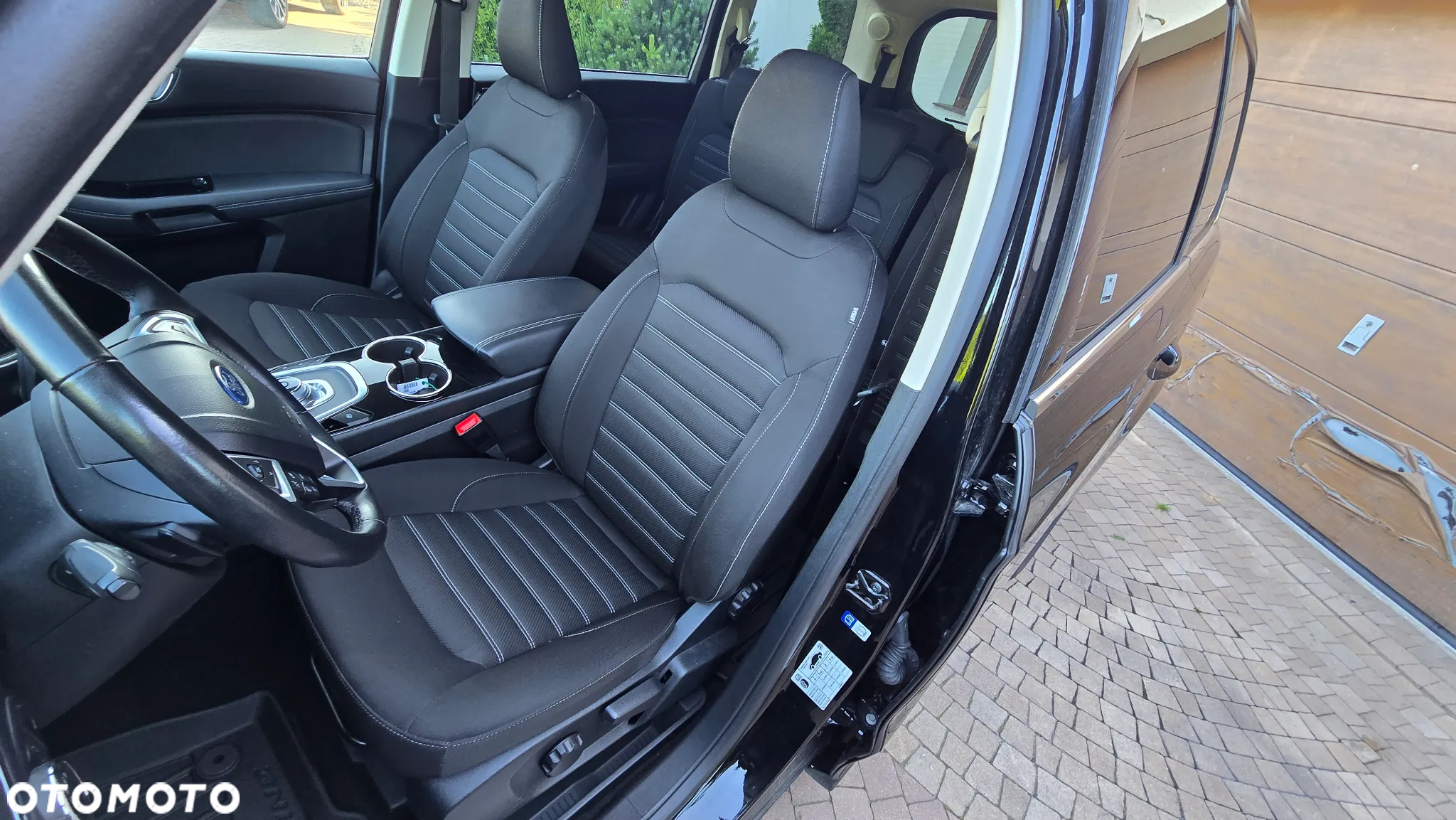 Ford Galaxy - 28
