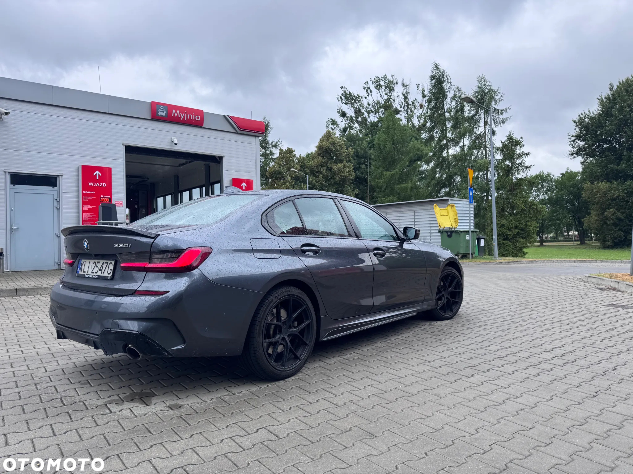 BMW Seria 3 330i xDrive M Sport - 3