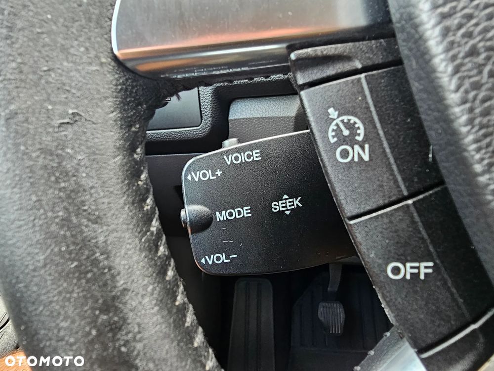 Ford Kuga 2.0 TDCi 4x4 Titanium - 17