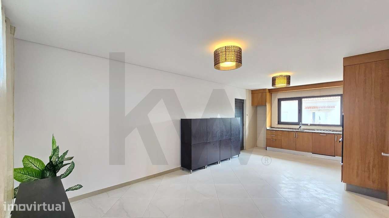 Moradia T3 Isolada de Arquitetura Moderna em Calvão, Vagos - Grande imagem: 4/54