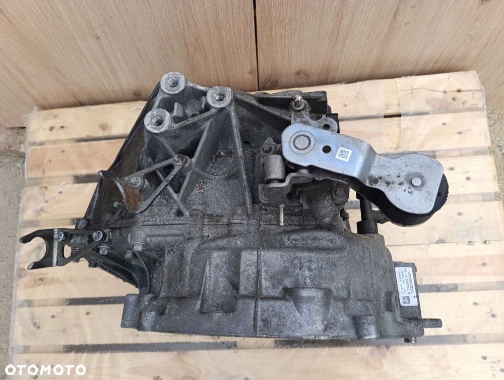 BMW W176 W246 SKRZYNIA BIEGÓW MANUAL A1762610101 - 2