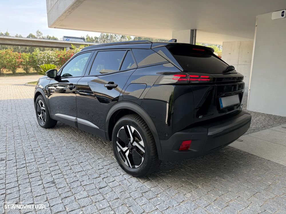 Peugeot e-2008 54 kWh GT - 3