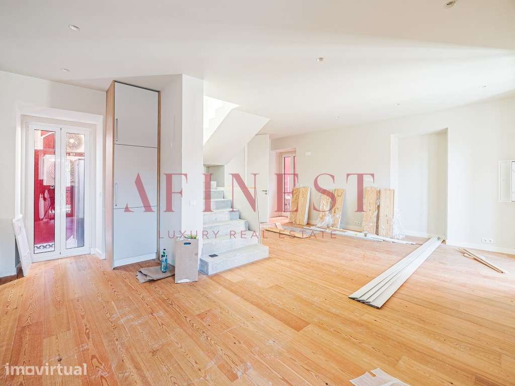 Moradia T3 em condominio fechado no Estoril - Grande imagem: 4/23