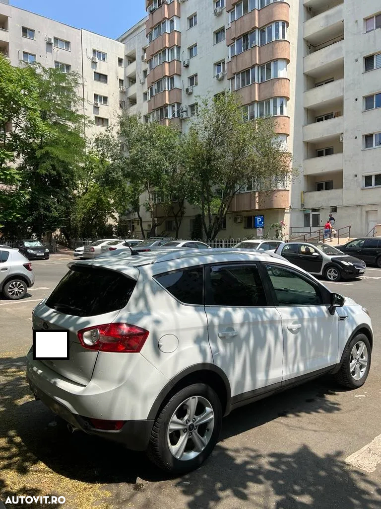 Ford Kuga 2.0 TDCi 4WD Titanium - 3
