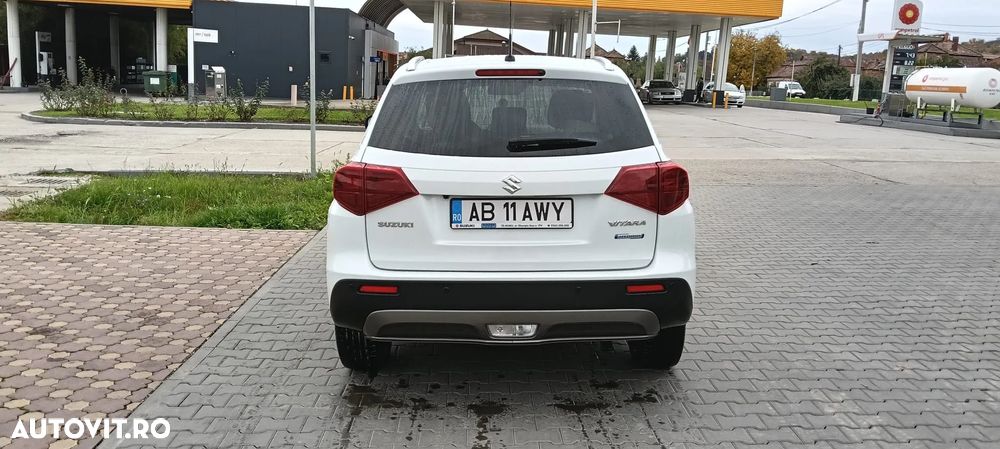 Suzuki Vitara 1.4 Boosterjet MHEV Passion - 4