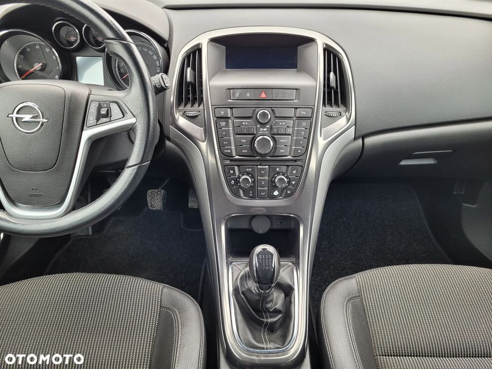 Opel Astra 1.4 Turbo Cosmo - 16