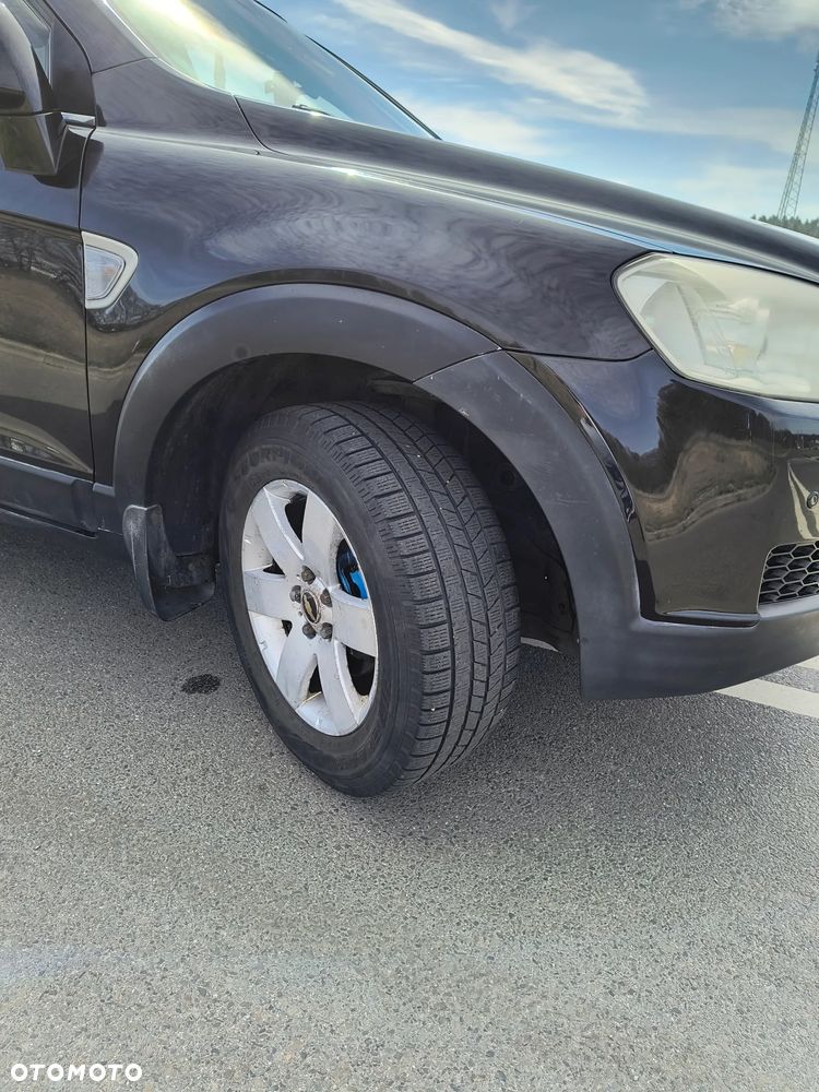 Chevrolet Captiva 2.0 d LT high 5os - 13