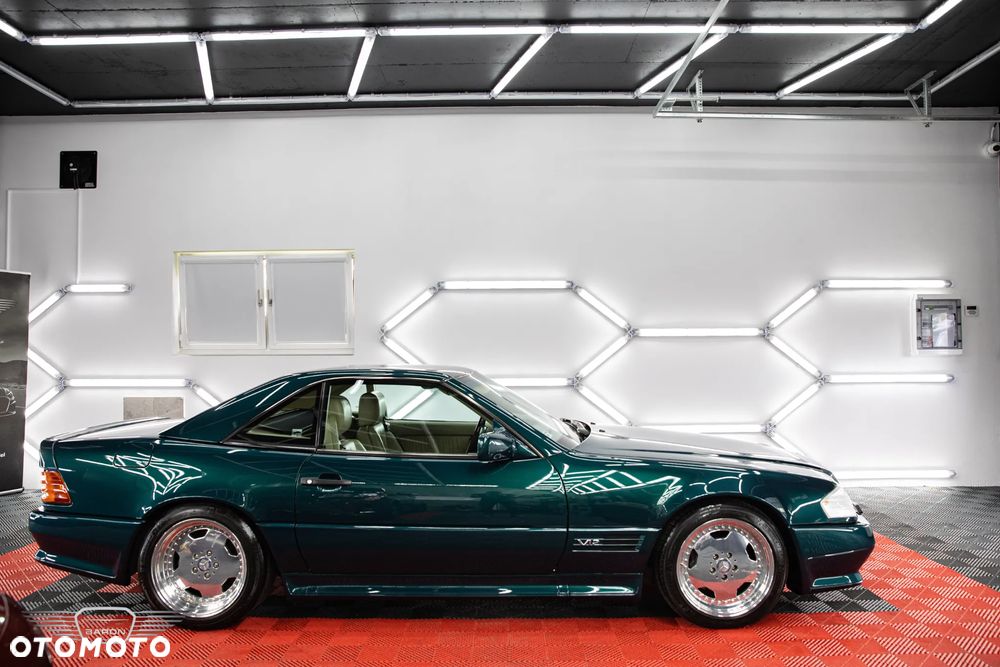 Mercedes-Benz SL - 21