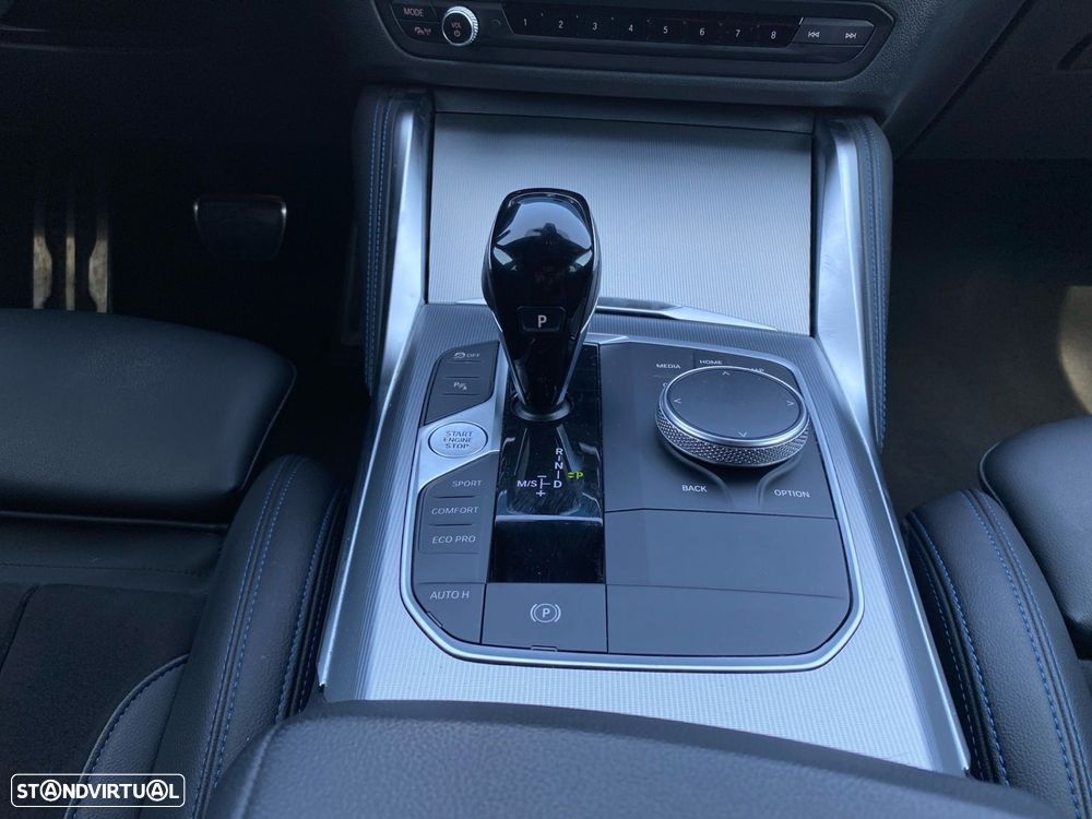 BMW 420 Gran Coupé d Pack Desportivo M Auto - 13