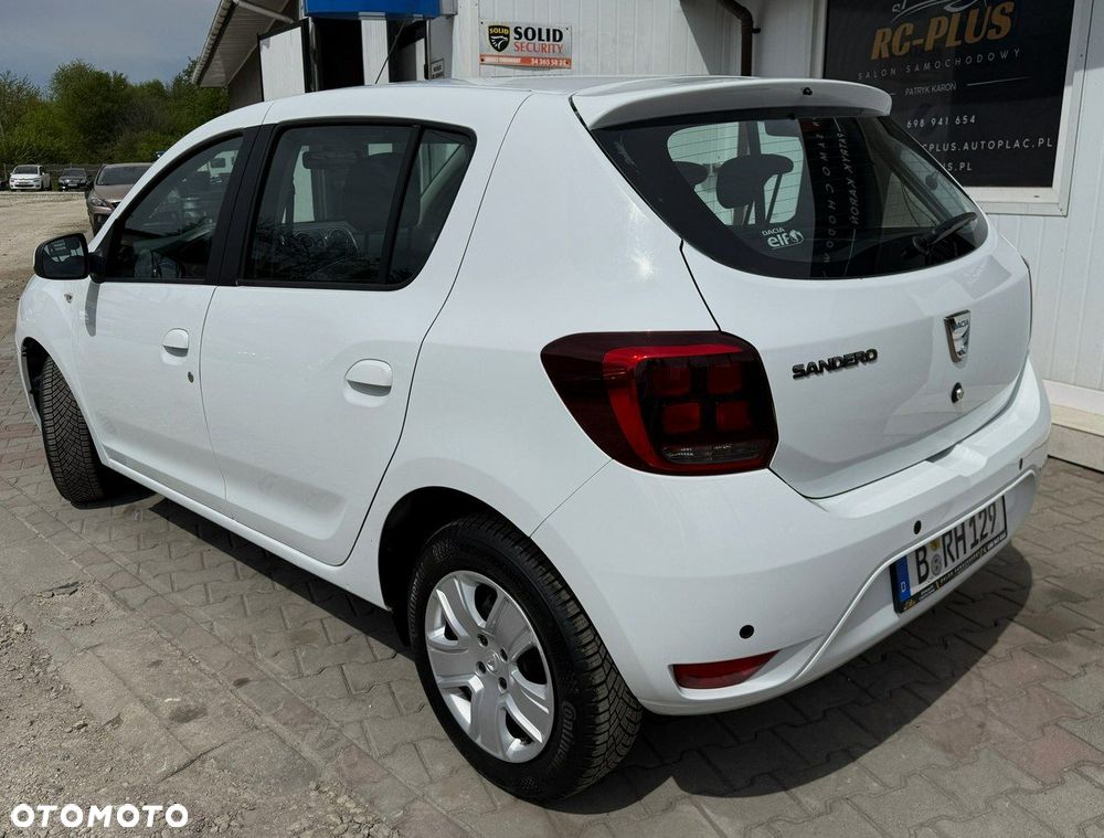 Dacia Sandero SCe 75 Essential - 6