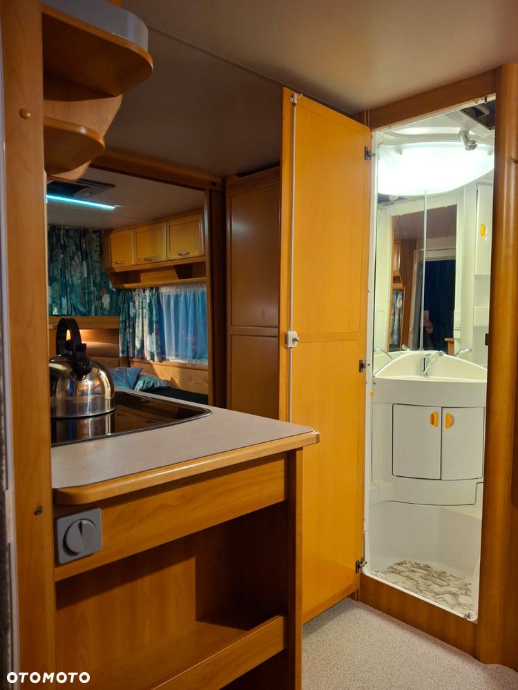 KNAUS Azur Royal - 12