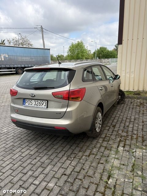 Kia Ceed 1.6 CRDi M - 3